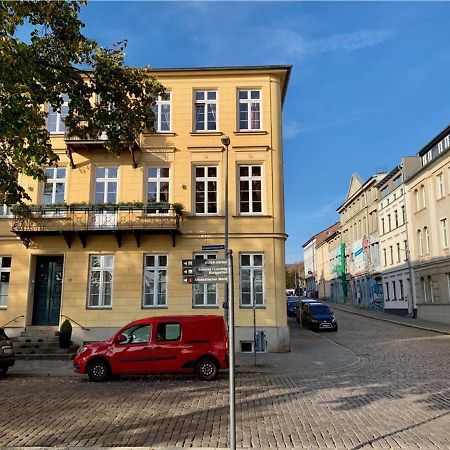 Das Ferienapartment Alexandrine Direkt Am Pfaffenteich Mit Eigenem Parkplatz Schwerin (Mecklenburg-Vorpommern) Exterior foto