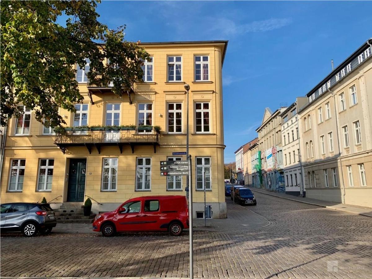 Das Ferienapartment Alexandrine Direkt Am Pfaffenteich Mit Eigenem Parkplatz Schwerin (Mecklenburg-Vorpommern) Exterior foto